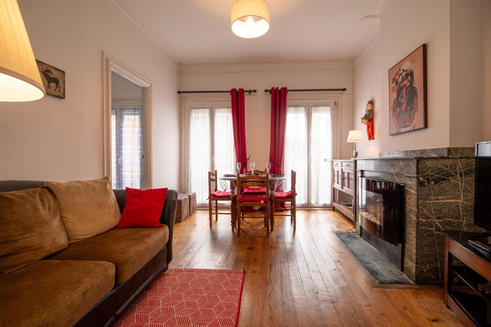 Joli T2 Bagneres De Bigorre Centre Apartment Екстериор снимка